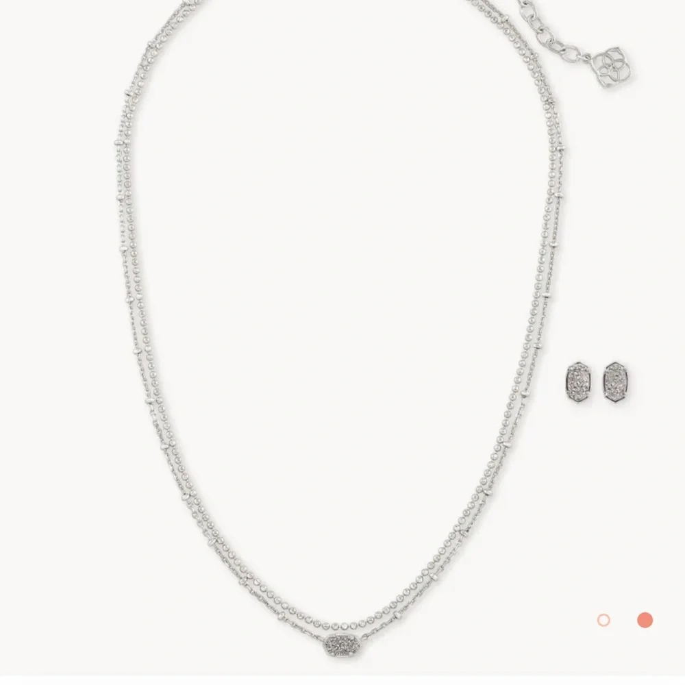 Kendra Scott Emilie Multi Strand Necklace & Earrings Gift Set in Platinum - Picture 3 of 9